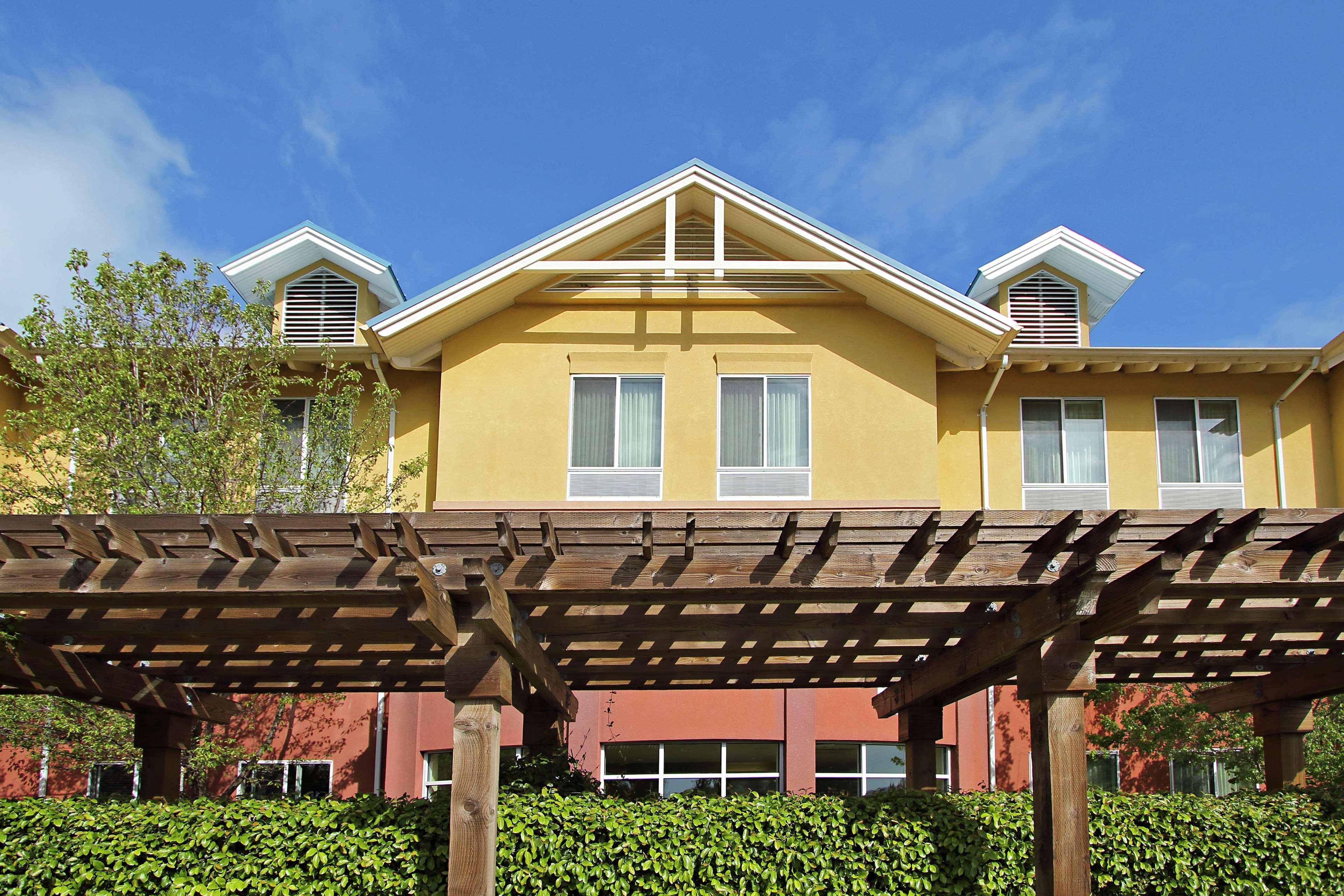 Hilton Garden Inn Sonoma County Airport Santa Rosa Exterior photo